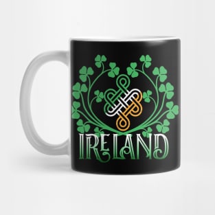 IRELAND SHAMROCK WREATH CELTIC KNOT WITH IRISH FLAG Mug